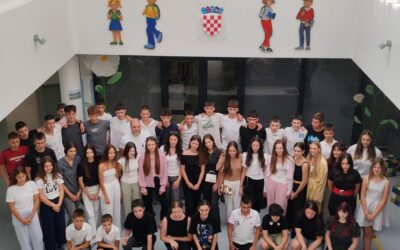 Svečana podjela svjedodžbi učenicima osmih razreda 